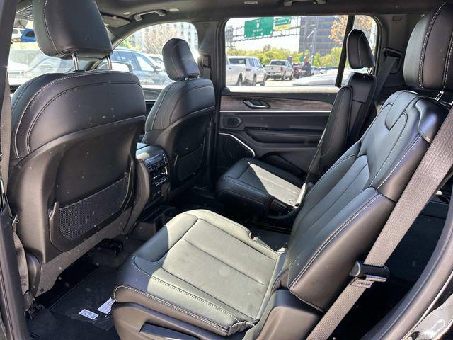 2026 Jeep Grand Cherokee L Limited 4x4