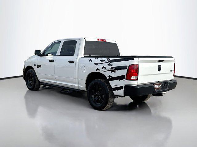 2024 Ram 1500 Classic Tradesman Crew Cab 4x4 5'7" Box