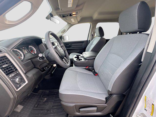 2024 Ram 1500 Classic Tradesman Crew Cab 4x4 5'7" Box