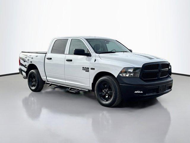 2024 Ram 1500 Classic Tradesman Crew Cab 4x4 5'7" Box