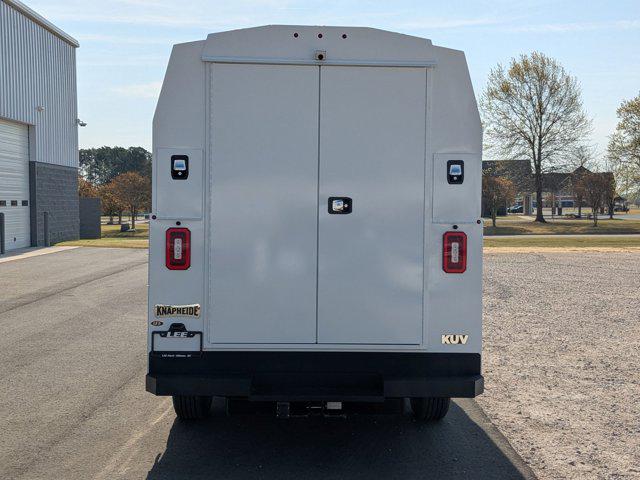 2026 Ford E-350 Cutaway Base