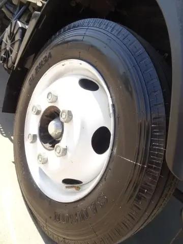 2019 Isuzu NPR Unknown