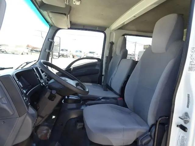 2019 Isuzu NPR Unknown