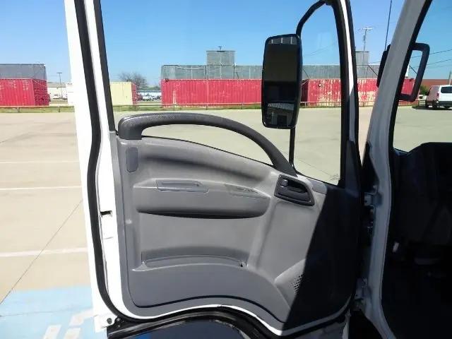 2019 Isuzu NPR Unknown