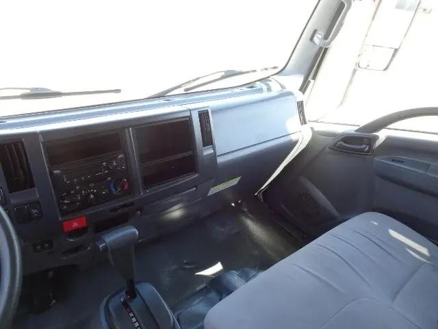 2019 Isuzu NPR Unknown