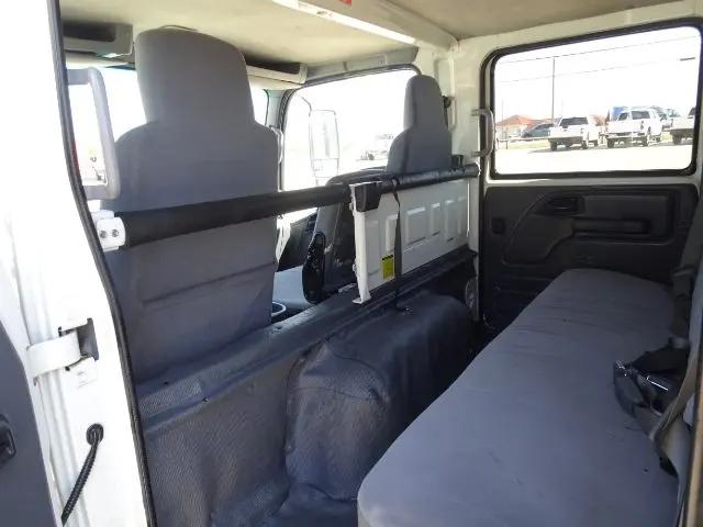 2019 Isuzu NPR Unknown