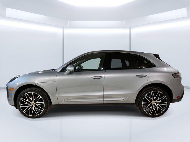 2026 Porsche Macan Unknown