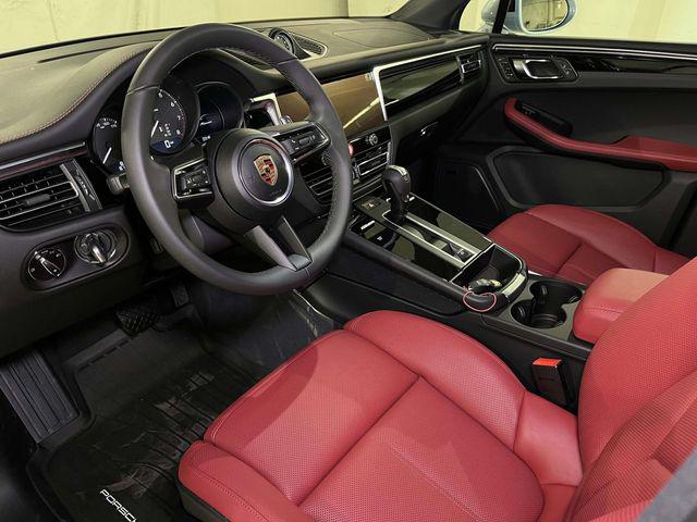 2026 Porsche Macan Unknown