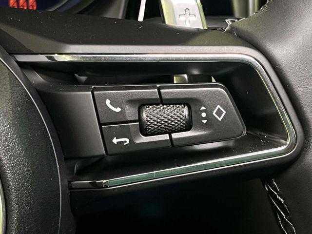 2026 Porsche Macan Unknown