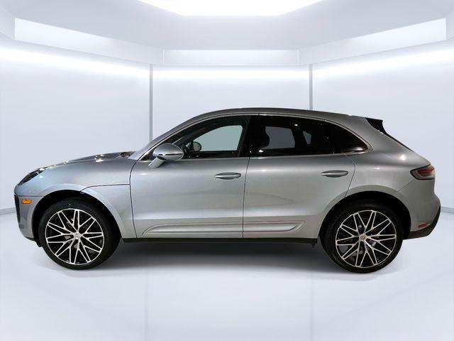 2026 Porsche Macan Unknown