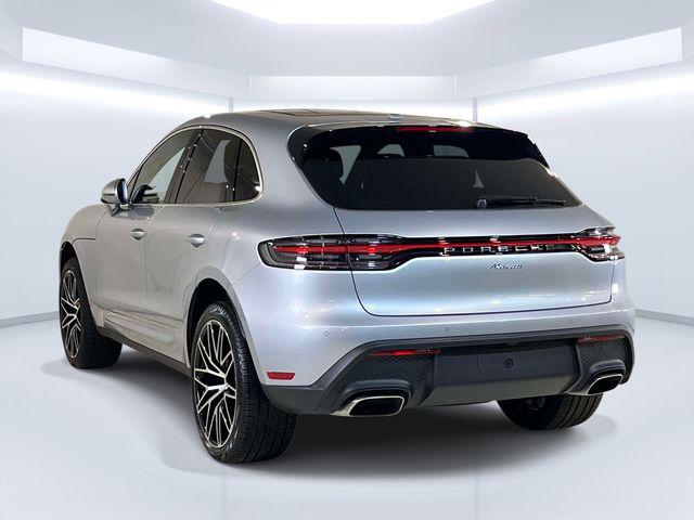 2026 Porsche Macan Unknown