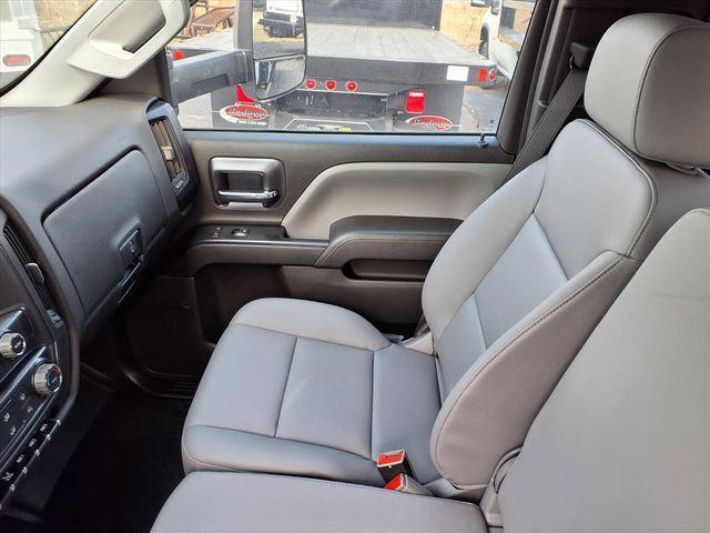 2024 Chevrolet Silverado 6500HD 1WT