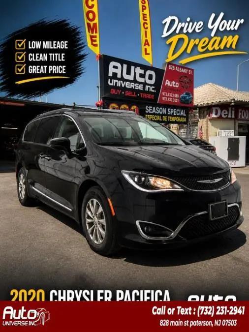 2017 Chrysler Pacifica Touring-L for sale in Paterson, NJ