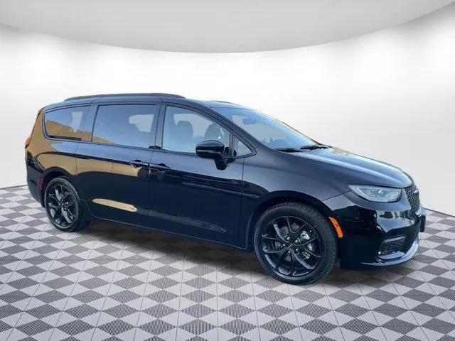 2025 Chrysler Pacifica Limited for sale in mount vernon, WA