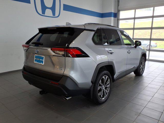 2022 Toyota RAV4 Hybrid XLE Premium
