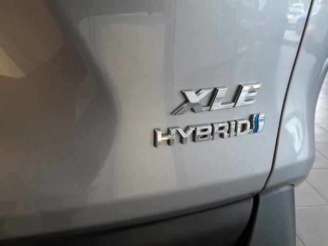 2022 Toyota RAV4 Hybrid XLE Premium
