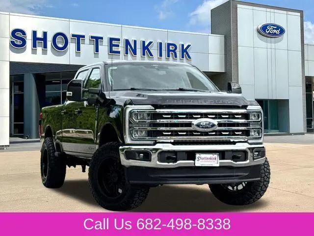 2024 Ford F-250 LARIAT for sale in Granbury, TX