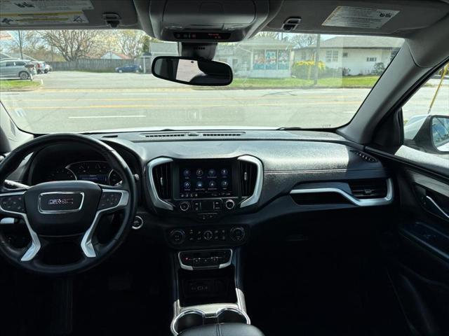 2023 GMC Terrain AWD SLT
