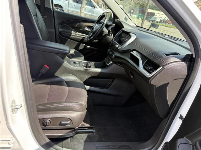2023 GMC Terrain AWD SLT
