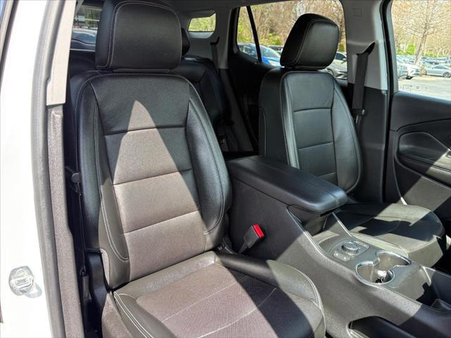 2023 GMC Terrain AWD SLT