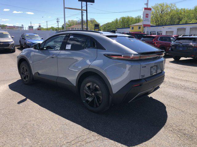 2026 Toyota C-HR SE