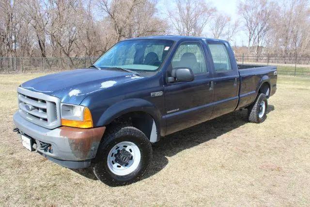 2001 Ford F-350 XL Crew Cab for sale in Roscoe, IL
