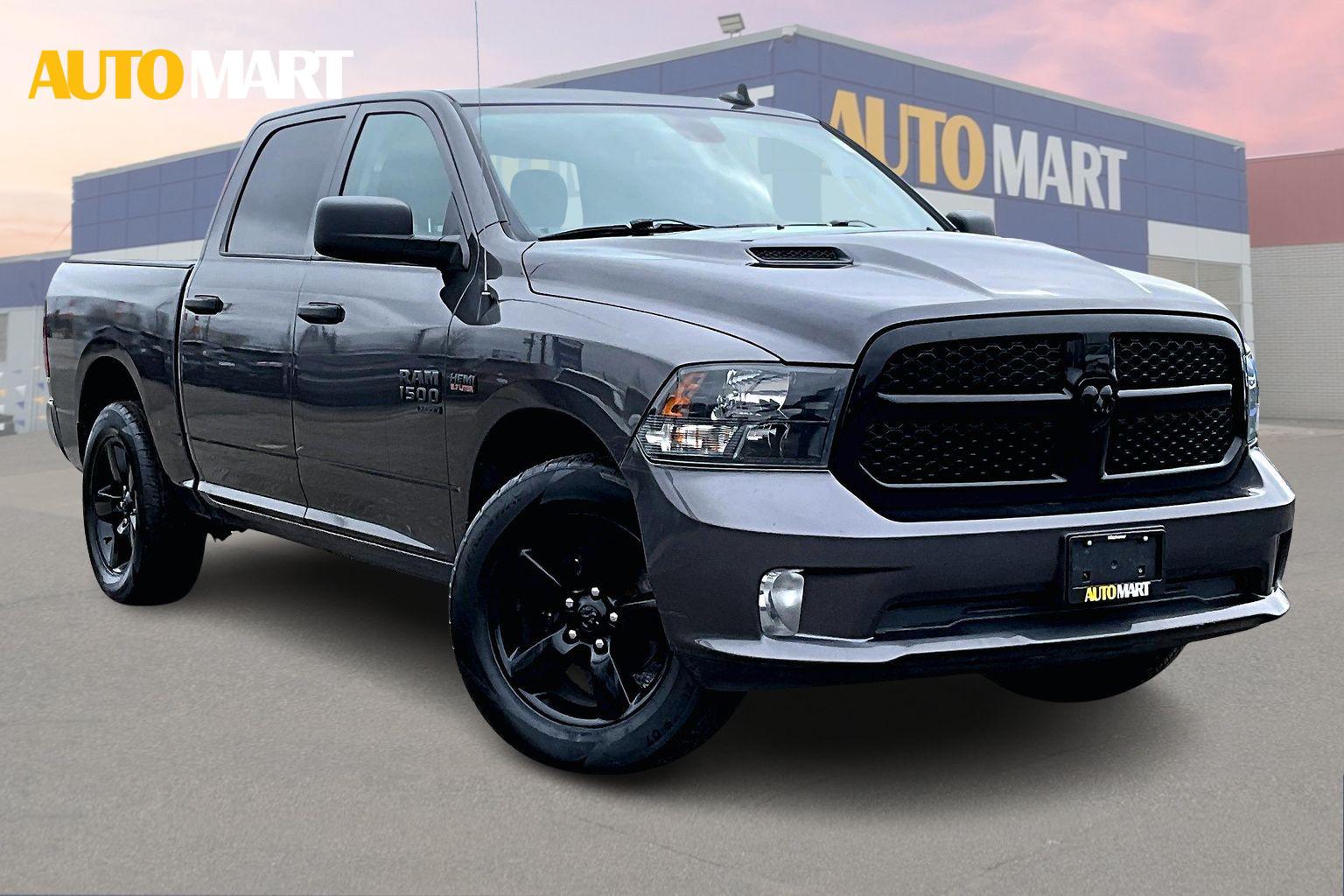 RAM 1500 Classic Tradesman Crew Cab 4WD 2022