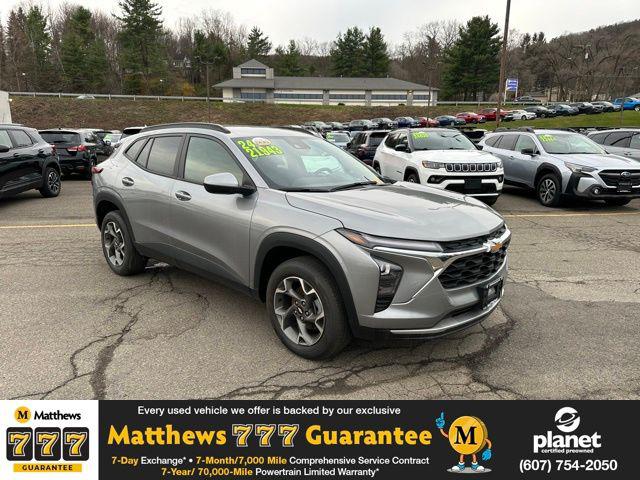 2024 Chevrolet Trax FWD LT