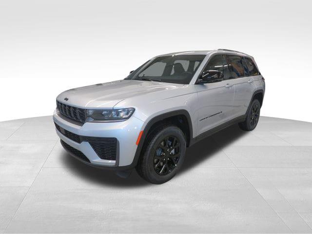 2026 Jeep Grand Cherokee GRAND CHEROKEE LAREDO ALTITUDE 4X4 2026 Jeep Grand Cherokee GRAND CHEROKEE LAREDO ALTITUDE 4X4