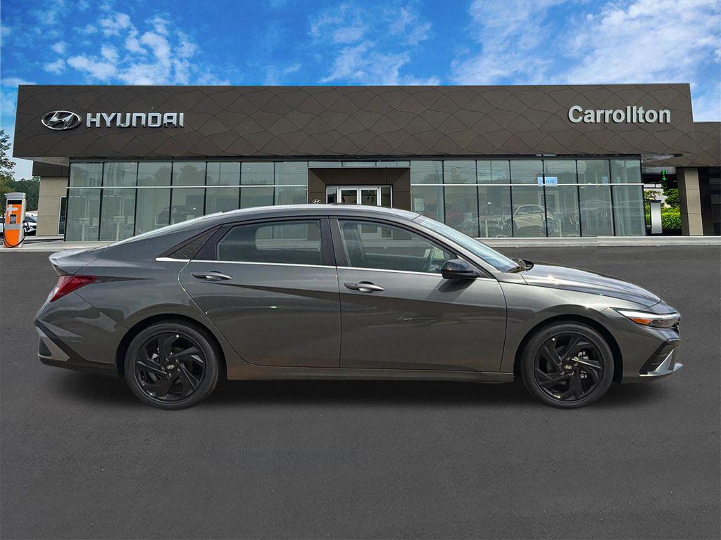 New 2026 Amazon Gray HYUNDAI SEL Sport Premium image 5