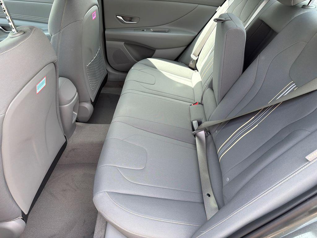 New 2026 Amazon Gray HYUNDAI SEL Sport Premium image 21