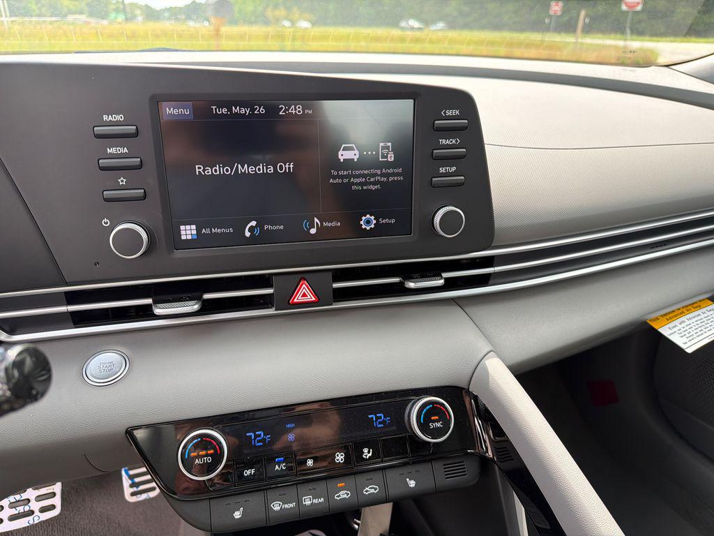 New 2026 Amazon Gray HYUNDAI SEL Sport Premium image 28