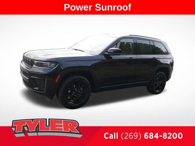 2026 Jeep Grand Cherokee GRAND CHEROKEE LAREDO ALTITUDE 4X4
