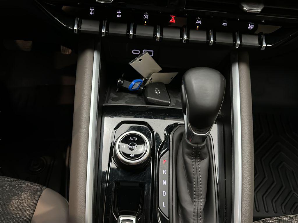 2024 Chevrolet Colorado ZR2 - Photo 26
