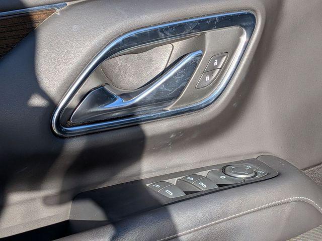 2023 GMC Yukon 4WD SLE