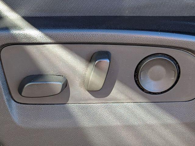 2023 GMC Yukon 4WD SLE