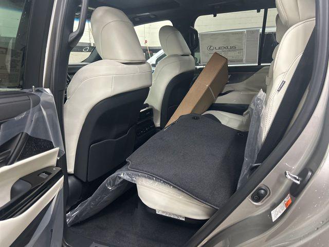 2026 Lexus LX Luxury