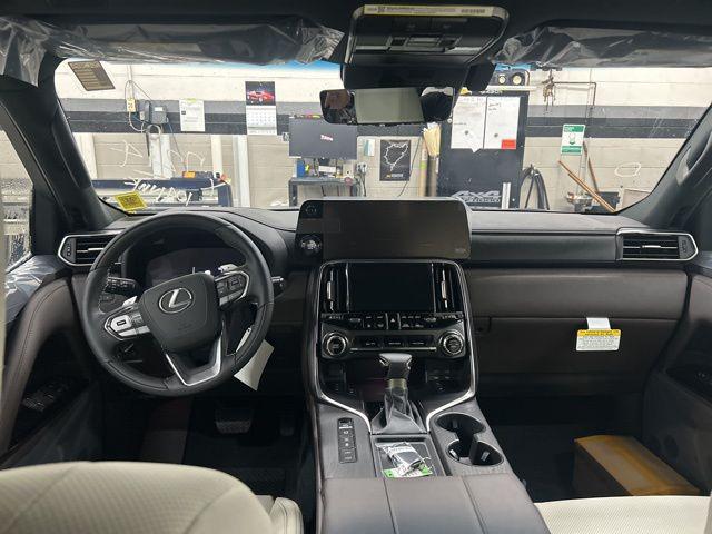 2026 Lexus LX Luxury