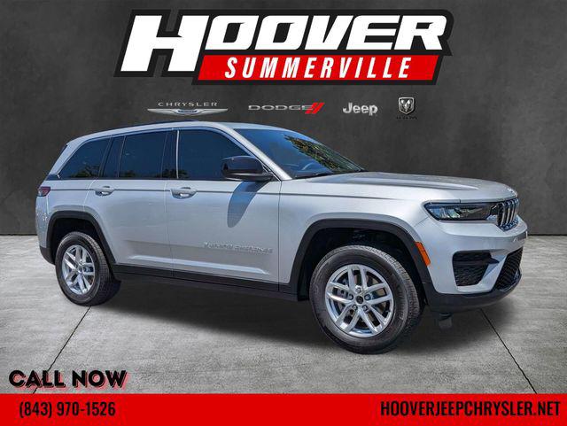 2026 Jeep Grand Cherokee GRAND CHEROKEE LAREDO X 4X4
