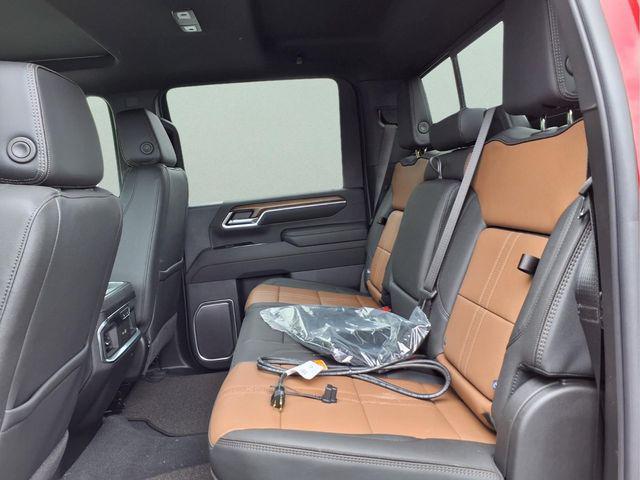 2026 Chevrolet Silverado 3500HD Crew Cab, Standard Bed, High Country, 4WD