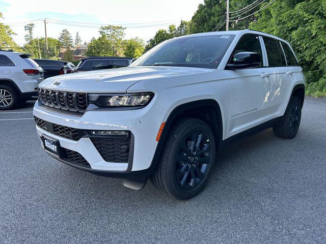 2026 Jeep Grand Cherokee 85th Anniversary Edition