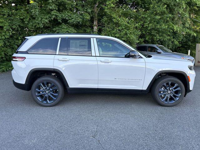 2026 Jeep Grand Cherokee 85th Anniversary Edition