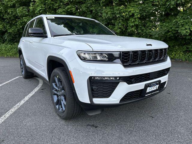 2026 Jeep Grand Cherokee 85th Anniversary Edition