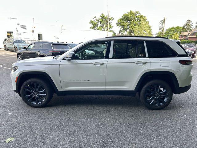 2026 Jeep Grand Cherokee 85th Anniversary Edition