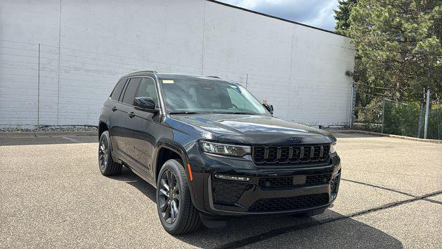 2026 Jeep Grand Cherokee Limited Reserve