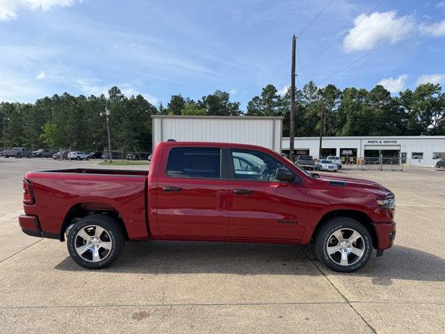 2026 RAM Ram 1500 RAM 1500 EXPRESS CREW CAB 4X2 57 BOX