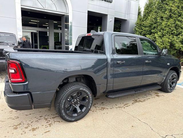 2026 Ram 1500 Express Crew Cab 4x4 5'7" Box