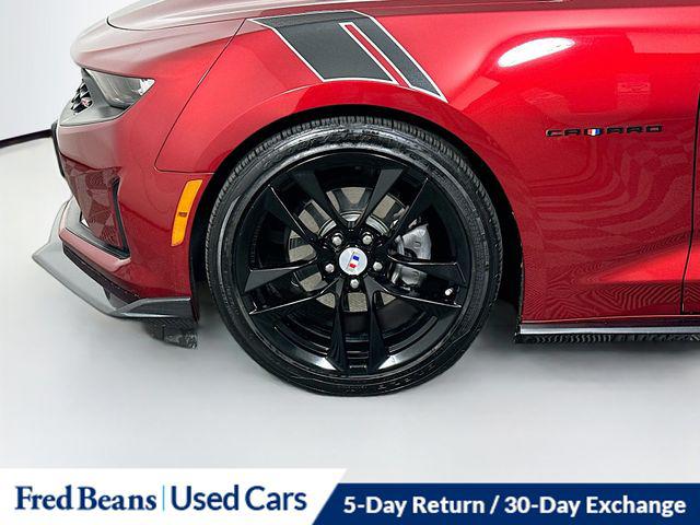 2021 Chevrolet Camaro RWD Coupe 2LT