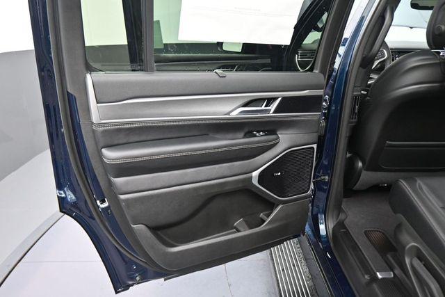 2026 Jeep Grand Wagoneer Limited Reserve 4x4