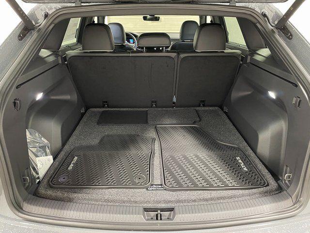 2026 Volkswagen Atlas Cross Sport SEL Premium R-Line